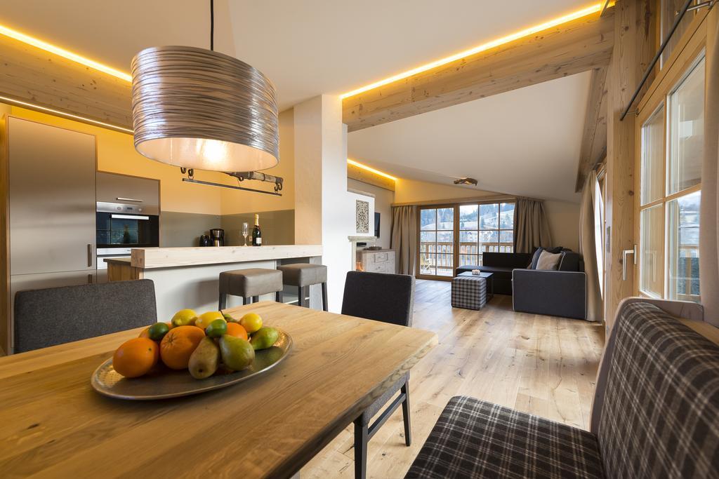 Alpen Chalet Dorfwies เคิร์ชแบร์ก อิน ทิโรล ห้อง รูปภาพ