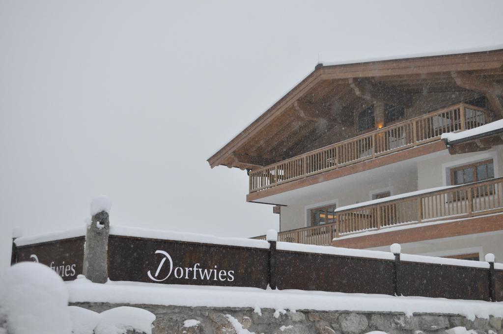 Alpen Chalet Dorfwies เคิร์ชแบร์ก อิน ทิโรล ภายนอก รูปภาพ