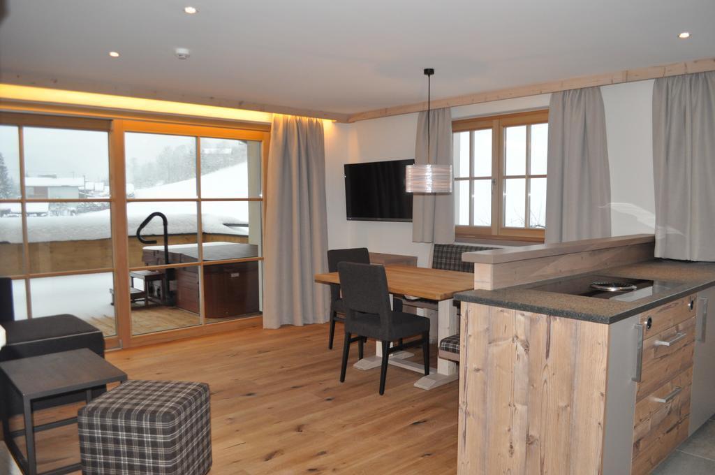 Alpen Chalet Dorfwies เคิร์ชแบร์ก อิน ทิโรล ห้อง รูปภาพ