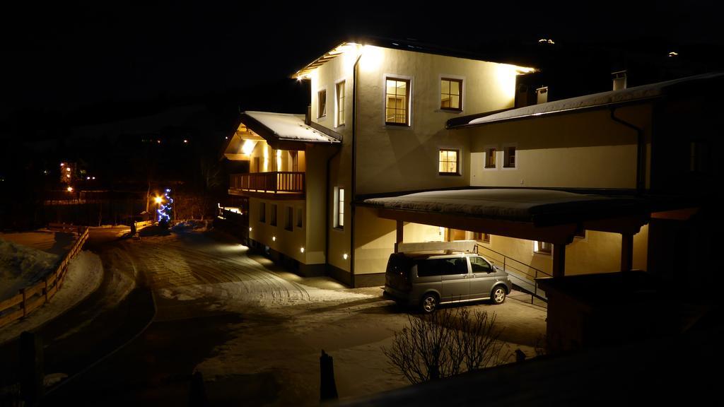 Alpen Chalet Dorfwies เคิร์ชแบร์ก อิน ทิโรล ภายนอก รูปภาพ